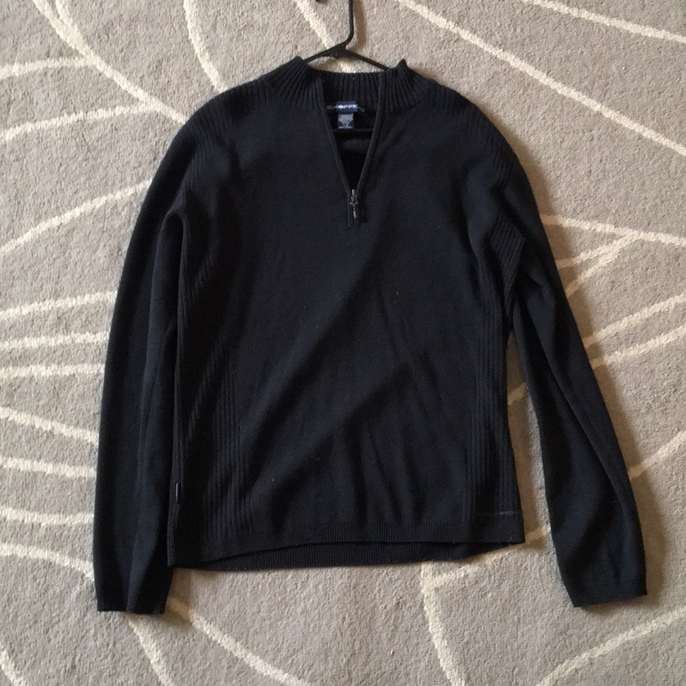 Black wool blend quarter zip sweater large